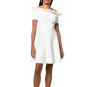 Alexander McQueen‎ Pleated Neckline Flared Dress Ivory Size XL